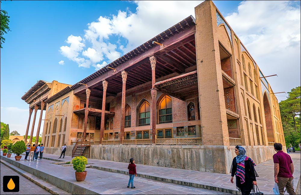 باغ چهل‌ستون - نمای پهلویی کاخ گلستان