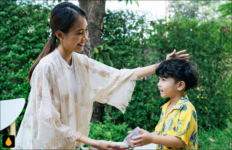 داستان کوتاه دست نوازش معلم